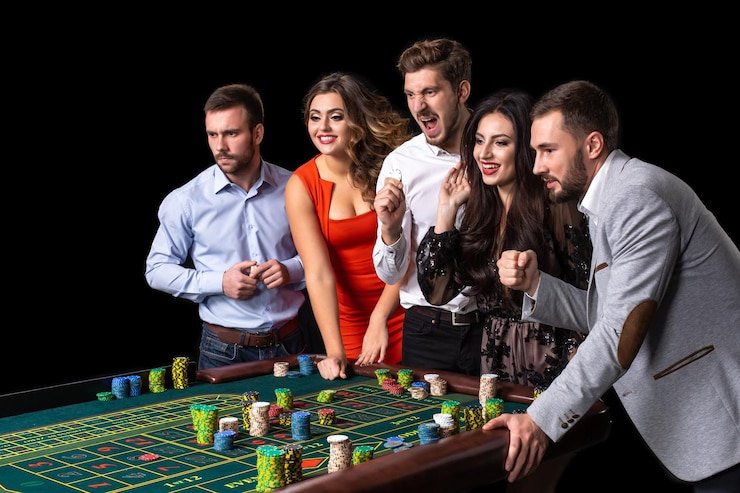 Meja Lightning Baccarat pasang 123 dengan croupier profesional dan tampilan multiplier